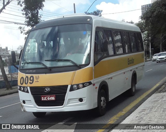 Escolares 009 na cidade de Curitiba, Paraná, Brasil, por Amauri Caetano. ID da foto: 9835303.