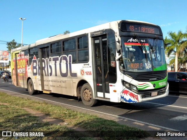 San Isidro 1656 na cidade de Mariano Roque Alonso, Central, Paraguai, por José Paredes. Número da foto: #9835948.