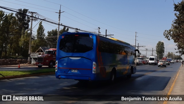 Buses Ortuzar DLJX12 na cidade de Maipú, Santiago, Metropolitana de Santiago, Chile, por Benjamín Tomás Lazo Acuña. ID da foto: 9836095.