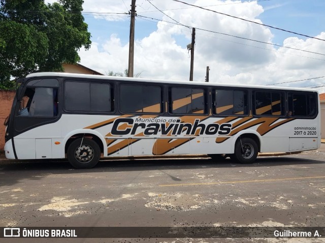 Prefeitura Municipal de Cravinhos CZA-9924 na cidade de Cravinhos, São Paulo, Brasil, por Guilherme A.. Número da foto: #9834920.