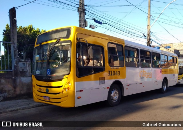 Plataforma Transportes 31043 na cidade de Salvador, Bahia, Brasil, por Gabriel Guimarães. ID da foto: 9793816.