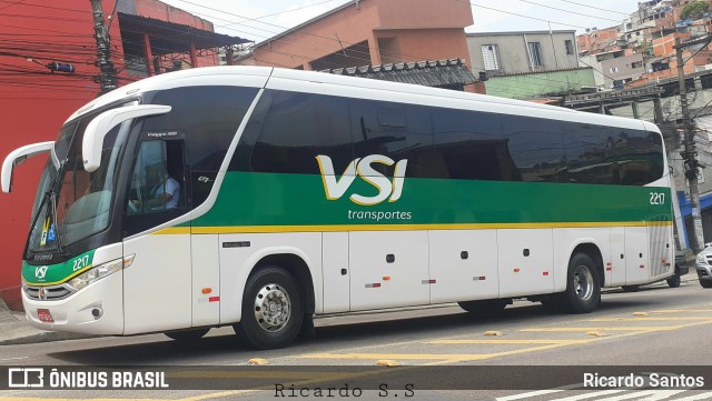 VSI - Viação Santo Ignácio 2217 na cidade de Santo André, São Paulo, Brasil, por Ricardo Santos. Número da foto: #9793960.