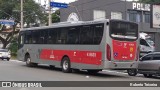 Express Transportes Urbanos Ltda 4 8635 na cidade de São Paulo, São Paulo, Brasil, por Roberto Teixeira. Número da foto: #:id.