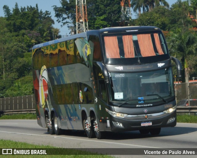 Ônibus Particulares 33000 na cidade de Santa Isabel, São Paulo, Brasil, por Vicente de Paulo Alves. Número da foto: #9844130.