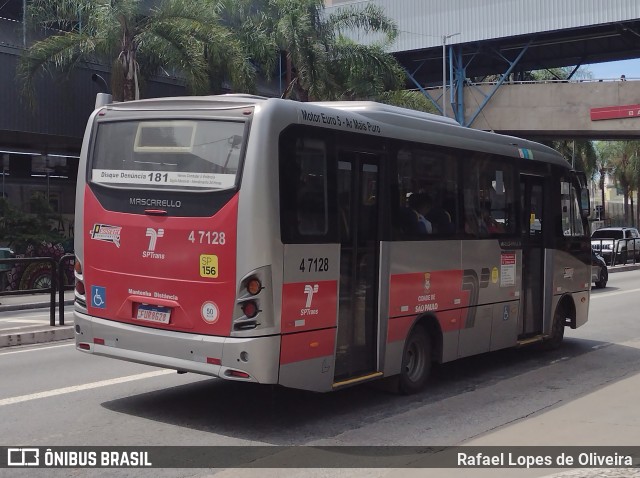 Pêssego Transportes 4 7128 na cidade de São Paulo, São Paulo, Brasil, por Rafael Lopes de Oliveira. ID da foto: 9845241.