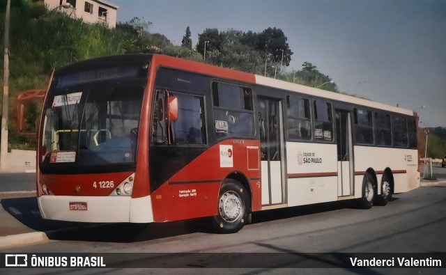 Himalaia Transportes > Ambiental Transportes Urbanos 4 1226 na cidade de São Paulo, São Paulo, Brasil, por Vanderci Valentim. Número da foto: #9845622.