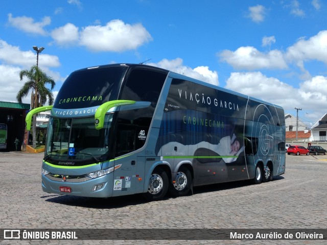 Viação Garcia 8814 na cidade de Curitiba, Paraná, Brasil, por Marco Aurélio de Oliveira. Número da foto: #9848642.