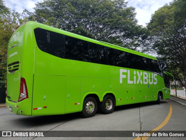 FlixBus Transporte e Tecnologia do Brasil 412019 na cidade de São Paulo, São Paulo, Brasil, por Espedito de Brito Gomes. Número da foto: #9852084.