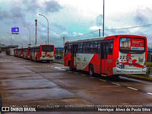 Expresso CampiBus 2233 na cidade de Campinas, São Paulo, Brasil, por Henrique Alves de Paula Silva. Número da foto: #9854730.