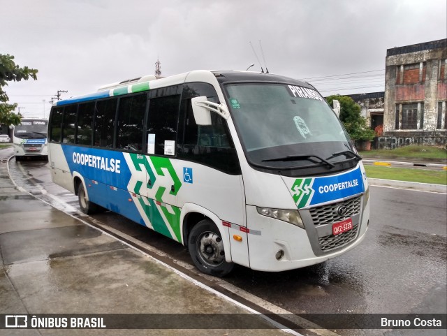 Coopertalse 210 na cidade de Aracaju, Sergipe, Brasil, por Bruno Costa. Número da foto: #9856828.