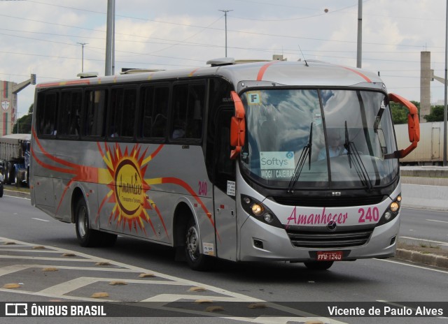 Amanhecer Transportes e Turismo 240 na cidade de São Paulo, São Paulo, Brasil, por Vicente de Paulo Alves. Número da foto: #9864037.