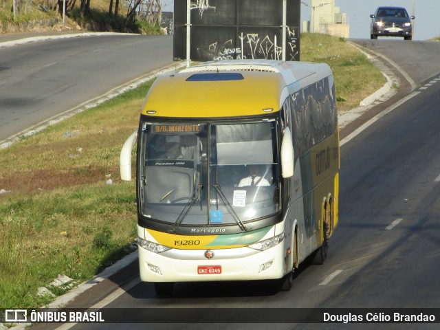 Empresa Gontijo de Transportes 19280 na cidade de Belo Horizonte, Minas Gerais, Brasil, por Douglas Célio Brandao. ID da foto: 9864802.