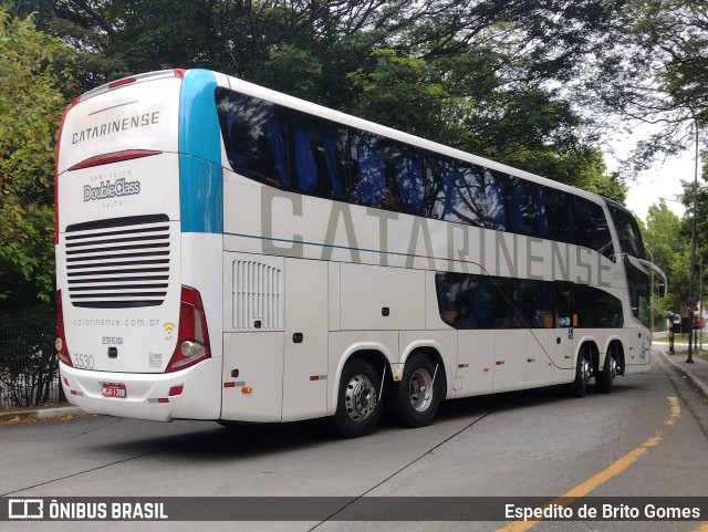 Auto Viação Catarinense 3530 na cidade de São Paulo, São Paulo, Brasil, por Espedito de Brito Gomes. Número da foto: #9866376.
