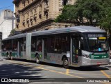 Via Sudeste Transportes S.A. 5 1580 na cidade de São Paulo, São Paulo, Brasil, por Rafael Santos Silva. ID da foto: :id.