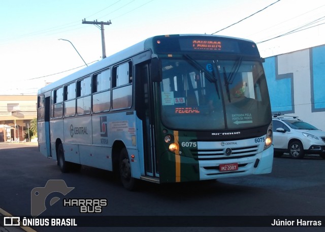 Central S.A. Transportes Rodoviários e Turismo 6075 na cidade de São Leopoldo, Rio Grande do Sul, Brasil, por Júnior Harras. ID da foto: 9868723.