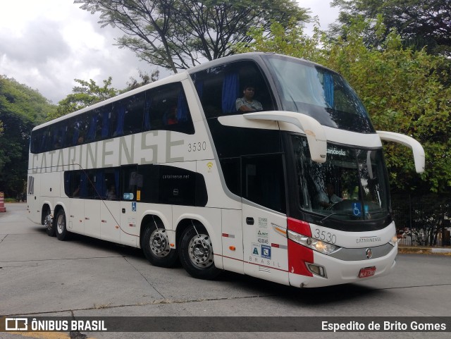 Auto Viação Catarinense 3530 na cidade de São Paulo, São Paulo, Brasil, por Espedito de Brito Gomes. Número da foto: #9868513.