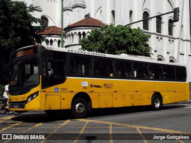 Real Auto Ônibus A41205 na cidade de Rio de Janeiro, Rio de Janeiro, Brasil, por Jorge Gonçalves. Número da foto: #9867487.
