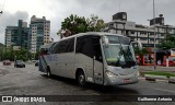 Ônibus Particulares 1812 na cidade de Guarujá, São Paulo, Brasil, por Guilherme Antonio. Número da foto: #9868313.