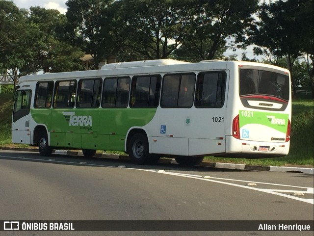 Terra Auto Viação 1021 na cidade de Paulínia, São Paulo, Brasil, por Allan Henrique. ID da foto: 9870394.