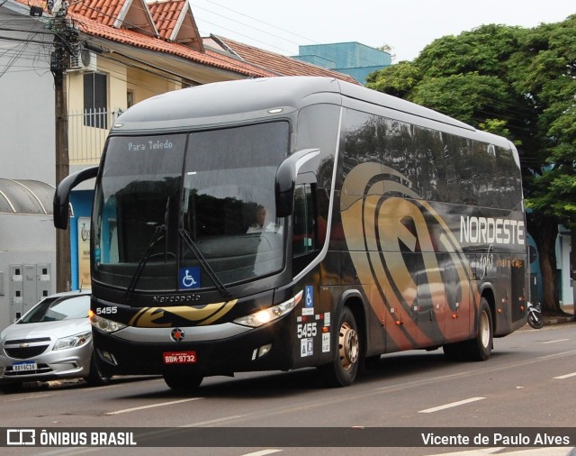 Expresso Nordeste 5455 na cidade de Toledo, Paraná, Brasil, por Vicente de Paulo Alves. ID da foto: 9874556.