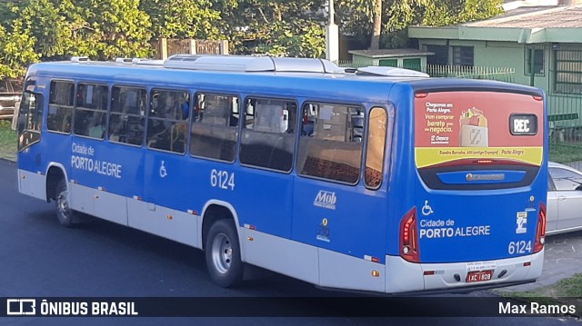 Auto Viação Navegantes 6124 na cidade de Porto Alegre, Rio Grande do Sul, Brasil, por Max Ramos. ID da foto: 9799385.