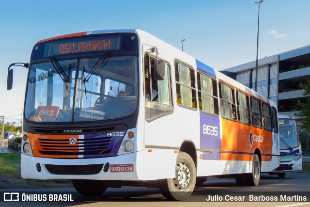 Capital Transportes 8635 na cidade de Aracaju, Sergipe, Brasil, por Julio Cesar  Barbosa Martins. Número da foto: #9799185.