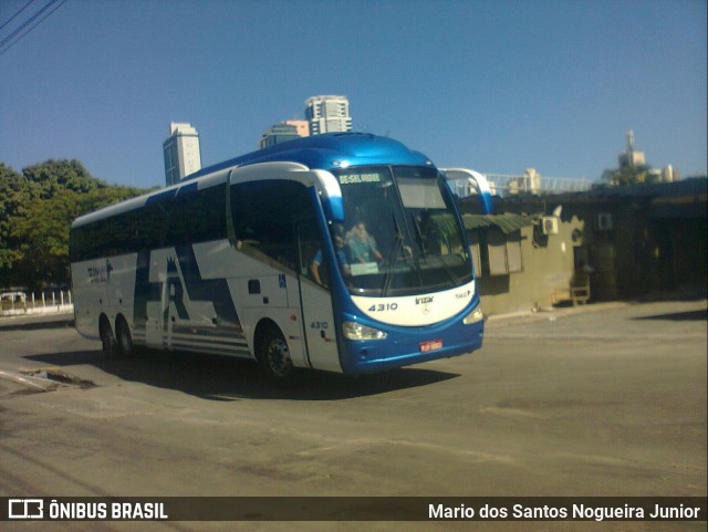 Falcão Real 4310 na cidade de Salvador, Bahia, Brasil, por Mario dos Santos Nogueira Junior. ID da foto: 9800957.