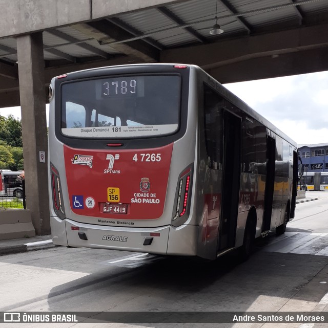 Pêssego Transportes 4 7265 na cidade de São Paulo, São Paulo, Brasil, por Andre Santos de Moraes. Número da foto: #9802385.