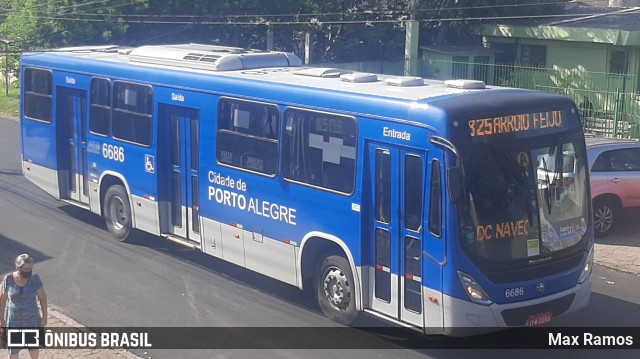 SOPAL - Sociedade de Ônibus Porto-Alegrense Ltda. 6686 na cidade de Porto Alegre, Rio Grande do Sul, Brasil, por Max Ramos. Número da foto: #9807550.