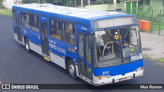 Auto Viação Navegantes 6112 na cidade de Porto Alegre, Rio Grande do Sul, Brasil, por Max Ramos. ID da foto: 9811065.