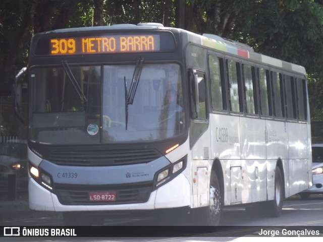 Real Auto Ônibus C41339 na cidade de Rio de Janeiro, Rio de Janeiro, Brasil, por Jorge Gonçalves. ID da foto: 9809863.