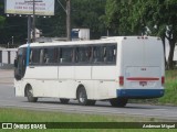 Ônibus Particulares 8054 na cidade de Recife, Pernambuco, Brasil, por Anderson Miguel. Número da foto: #:id.