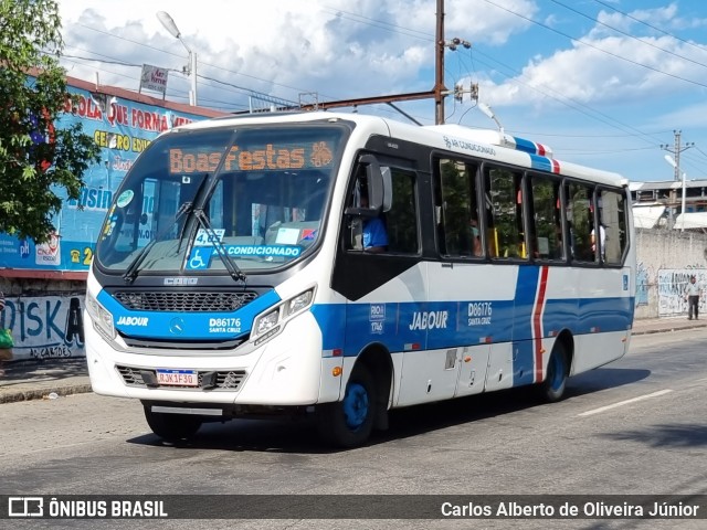 Auto Viação Jabour D86176 na cidade de Rio de Janeiro, Rio de Janeiro, Brasil, por Carlos Alberto de Oliveira Júnior. ID da foto: 9812914.