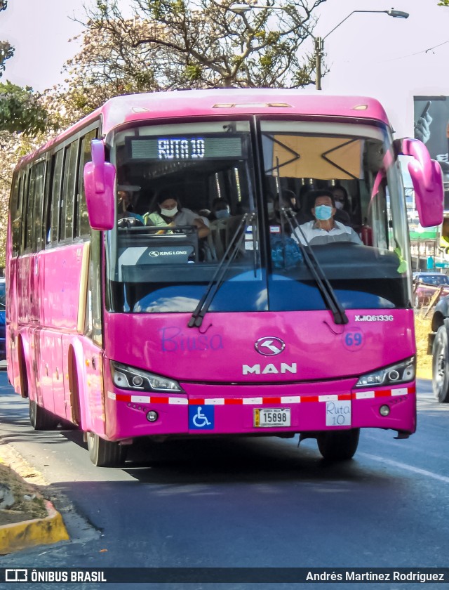 BIUSA 69 na cidade de La Uruca, San José, San José, Costa Rica, por Andrés Martínez Rodríguez. Número da foto: #9816678.