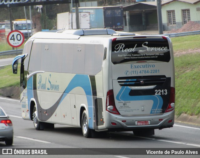 Real Service Turismo 2213 na cidade de Mairinque, São Paulo, Brasil, por Vicente de Paulo Alves. Número da foto: #9815572.