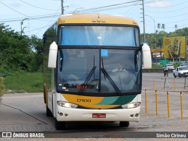 Empresa Gontijo de Transportes 17100 na cidade de Bayeux, Paraíba, Brasil, por Simão Cirineu. Número da foto: #9877687.
