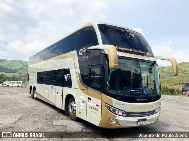 Auto Viação Gadotti 3800 na cidade de Aparecida, São Paulo, Brasil, por Vicente de Paulo Alves. ID da foto: 9876832.