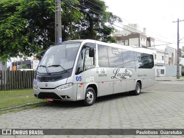 Lucélia Turismo 05 na cidade de Guaratuba, Paraná, Brasil, por Paulobuss  Guaratuba. Número da foto: #9904639.