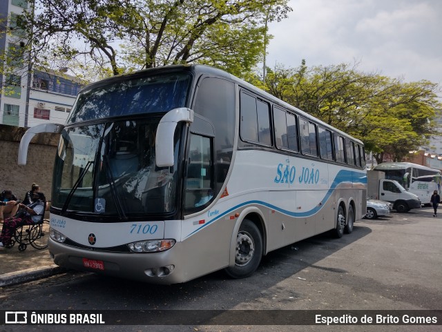 São João Turismo 7100 na cidade de Aparecida, São Paulo, Brasil, por Espedito de Brito Gomes. Número da foto: #9903318.
