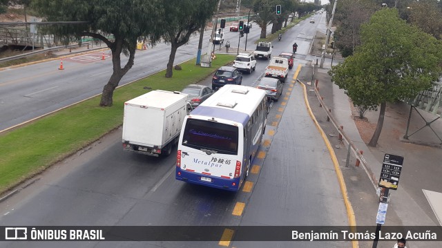 Transportes Líder 3 na cidade de Maipú, Santiago, Metropolitana de Santiago, Chile, por Benjamín Tomás Lazo Acuña. Número da foto: #9910014.