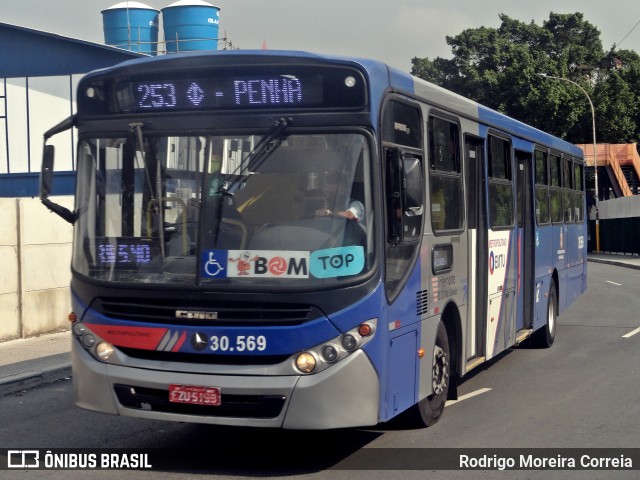Empresa de Ônibus Vila Galvão 30.569 na cidade de São Paulo, São Paulo, Brasil, por Rodrigo Moreira Correia. Número da foto: #9907951.