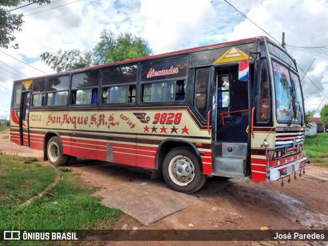 San Roque - Linea 5 9828 na cidade de San Lorenzo, Central, Paraguai, por José Paredes. Número da foto: #9912142.