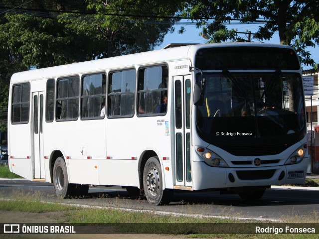 Ônibus Particulares KHN9081 na cidade de Maceió, Alagoas, Brasil, por Rodrigo Fonseca. Número da foto: #9912629.