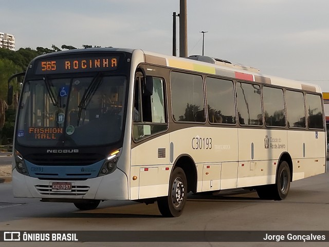 Transportes Futuro C30193 na cidade de Rio de Janeiro, Rio de Janeiro, Brasil, por Jorge Gonçalves. ID da foto: 9917549.