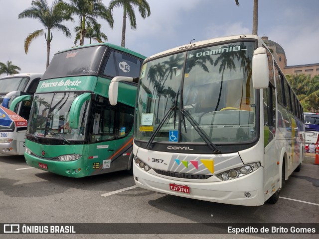 Domínio Transportadora Turística 357 na cidade de Aparecida, São Paulo, Brasil, por Espedito de Brito Gomes. ID da foto: 9917202.