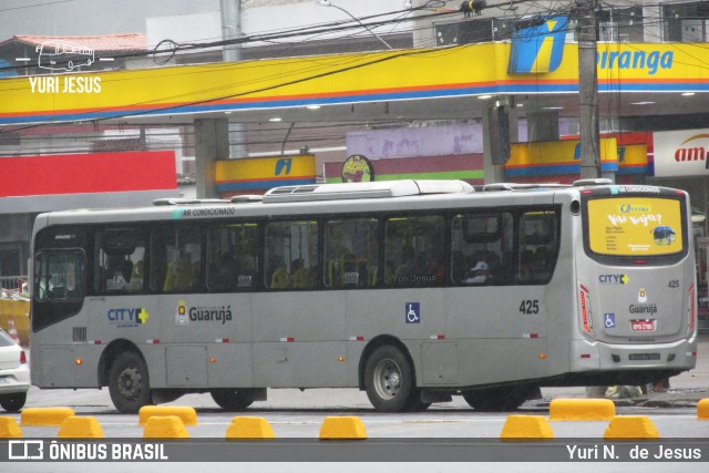 City Transporte Urbano Intermodal - Guarujá 425 na cidade de Guarujá, São Paulo, Brasil, por Yuri N.  de Jesus. ID da foto: 9919324.