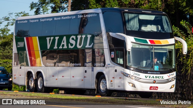 Viasul - Auto Viação Venâncio Aires 12000 na cidade de Joinville, Santa Catarina, Brasil, por Vinicius Petris. Número da foto: #9923373.