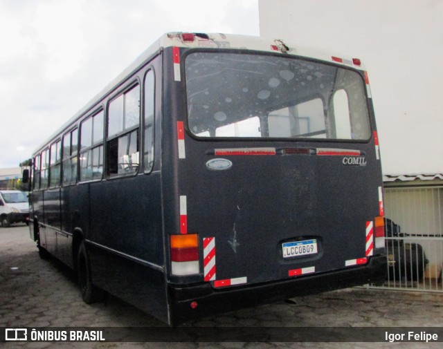 Aeronáutica Brasileira 696 na cidade de Jaboatão dos Guararapes, Pernambuco, Brasil, por Igor Felipe. Número da foto: #9927187.
