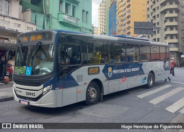 SM Transportes 20942 na cidade de Belo Horizonte, Minas Gerais, Brasil, por Hugo Henrique de Figueiredo. ID da foto: 9925222.