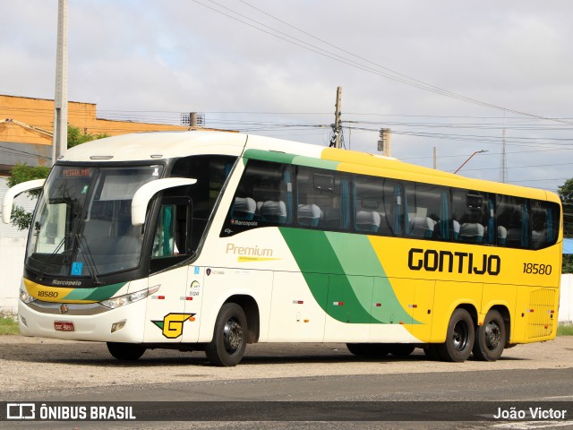 Empresa Gontijo de Transportes 18580 na cidade de Teresina, Piauí, Brasil, por João Victor. Número da foto: #9880366.